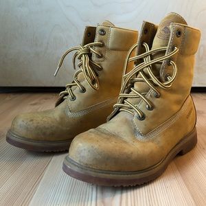 CAROLINA insulated waterproof leather work boot 8E